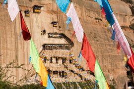 Tavatimsa Grottoes, Mati Si, Gansu Province, China