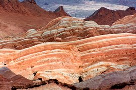 Danxia Rainbow Rocks, Zhangye, Gansu, China