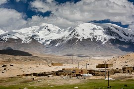 Karakoram Highway, Xinjiang Province, China