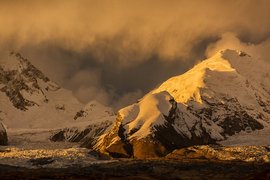 Kongur, Karakoram Highway, Xinjiang Province, China