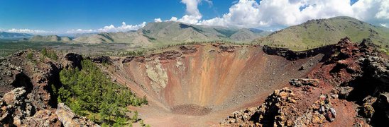 Khorgo Uul Volcano