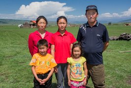 My horse guide and family