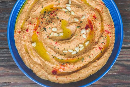 Hummus (Roasted Red Pepper)