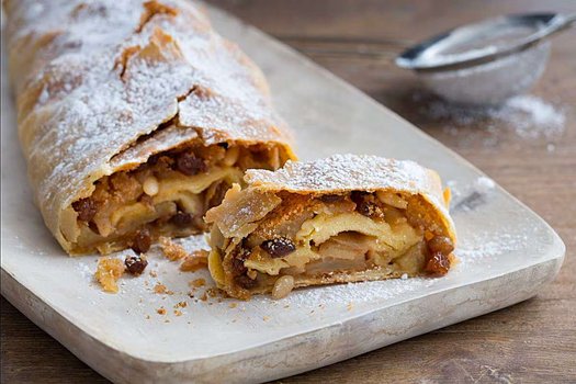 Apple Strudel