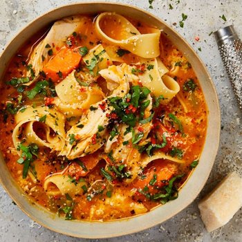 Chicken and parmesan soup with pasta