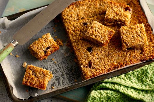 Easy Honey Flapjacks