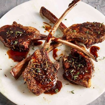 Lamb Chops with Fresh Fig Pan Sauce