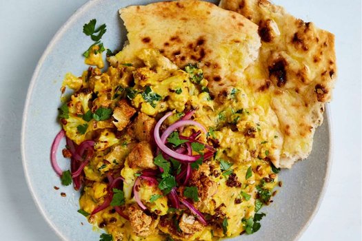 Tofu and cauliflower korma