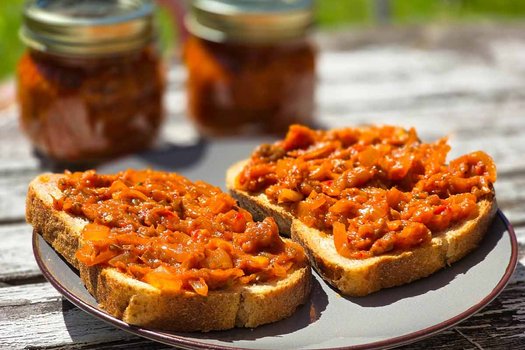 Zacusca (Aubergine, Pepper and Tomato Spread)